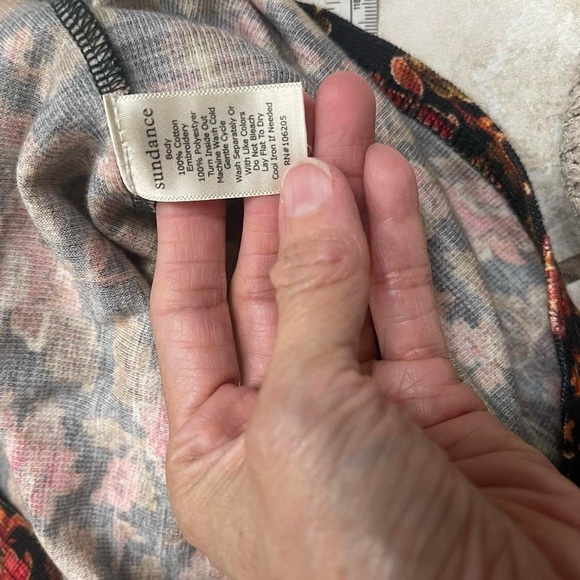 Sundance  Floral Embroidered Serafina‎ Blouse Top  Xs EUC - Picture 6 of 8